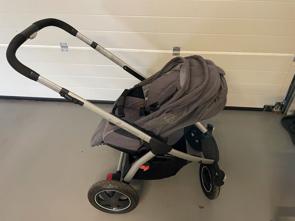 Kinderwagen/Buggy in Ringe