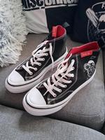 ** schöne Micky Mouse Turnschuhe Gr.40 neu** Brandenburg - Seelow Vorschau