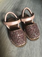 Glitzer rosa Mädchen Sandalen 22 Bubble Kids Nordrhein-Westfalen - Neuss Vorschau