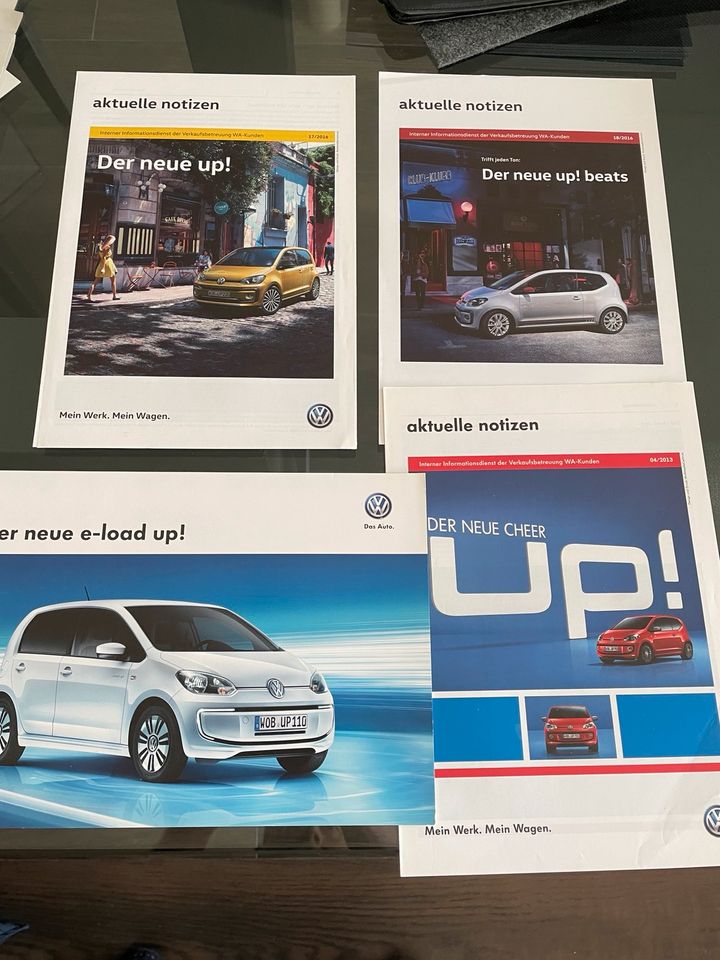 VW Up! Katalog Prospekt Up E-Up GP Beats cheer Load in Braunschweig