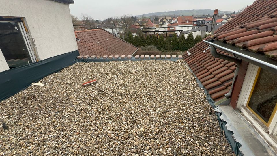 ZWEIFAMILIENHAUS IN BEGEHRTER LAGE VON SPRENDLINGEN *** ZUSÄTZLICH MFH Bebaubar in Sprendlingen