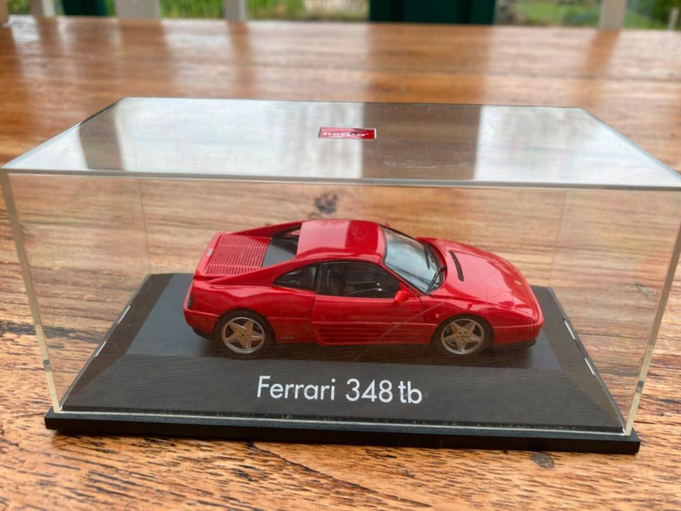 Herpa Ferrari 348 TB 1:43 (nur die Hülle hat Gebrauchsspuren ) in Xanten