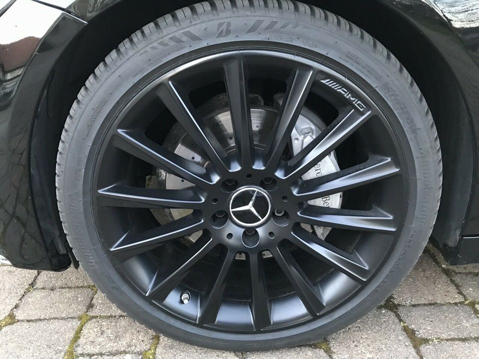 MERCEDES-BENZ C220 BlueTec AMG Line W205 7G-Tronic 4Matic in Sinsheim