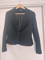 H&M Blazer schwarz 36 Hessen - Karben Vorschau
