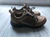 2 Paar Jack Wolfskin Damenschuhe Größe 40 Hessen - Großenlüder Vorschau