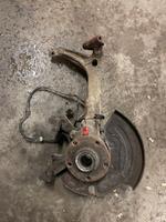 VW Passat 3BG 1.9 tdi achsschenkel Radlagergehäuse a6a a4 Nordrhein-Westfalen - Lichtenau Vorschau