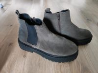 Wildleder Boots, ZARA, Stiefeletten, wie neu Nordrhein-Westfalen - Meinerzhagen Vorschau