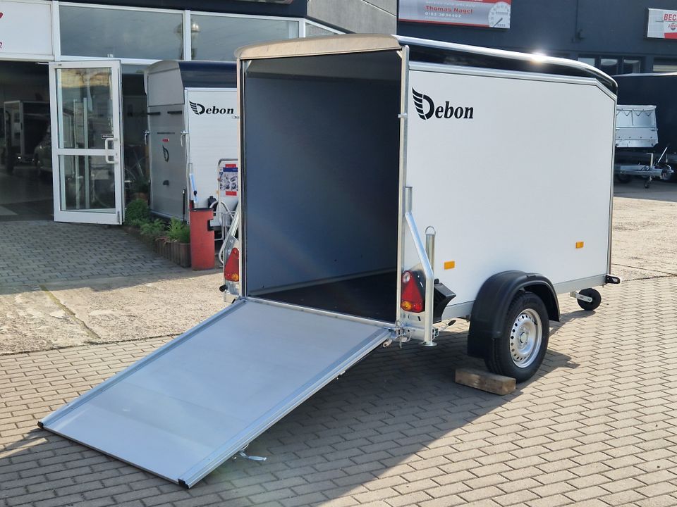 Debon C255 Roadster Plywood-Kofferanhänger | 750kg ungebremst | Rampen-Türkombination in Neundorf