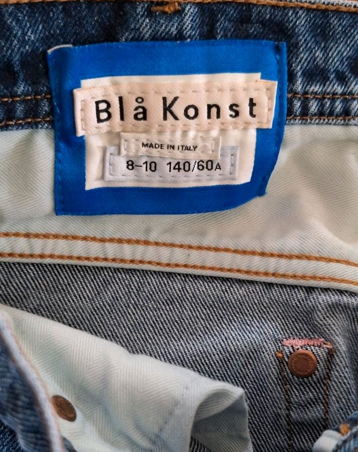 Bla konst Jeans 140 in Landau-Arzheim