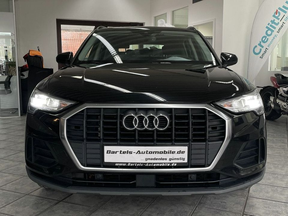 Audi Q3 35 TFSI, LED, Navi, Panorama, neues Modell ! in Burgwedel