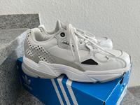 Adidas Falcon W Nordrhein-Westfalen - Hückelhoven Vorschau