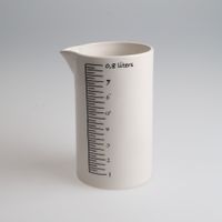 Messbecher Keramik weiß 0,8 l neuwertig Nordrhein-Westfalen - Sankt Augustin Vorschau