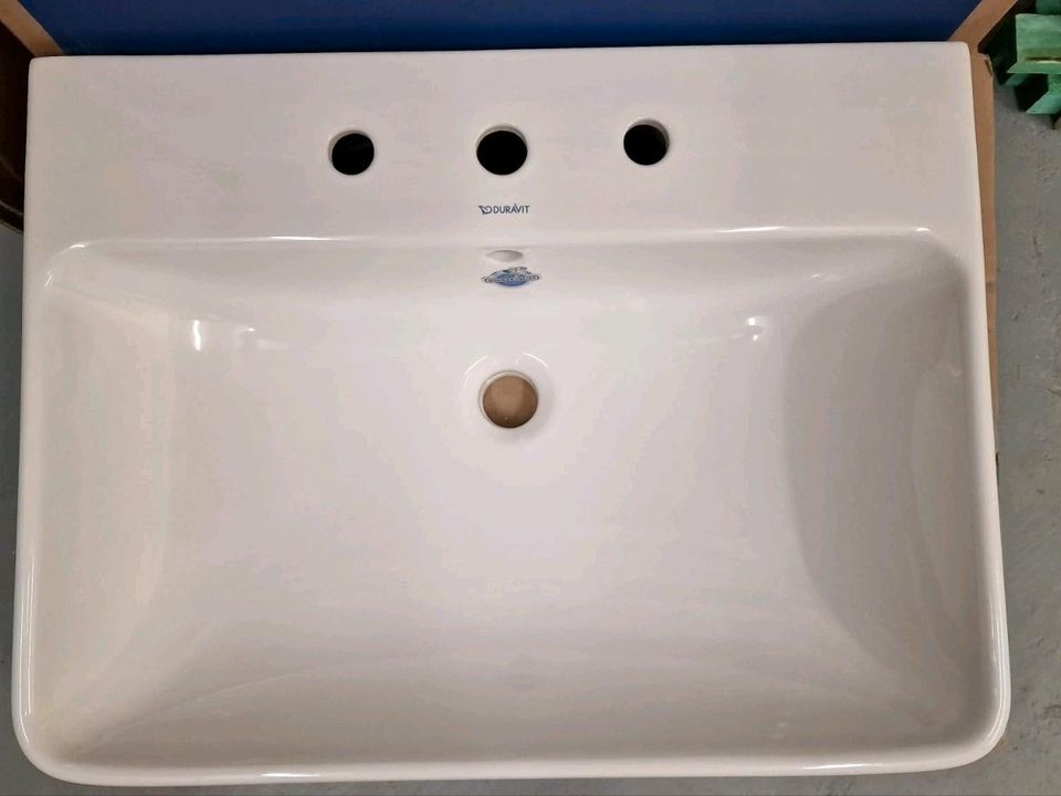 Waschbecken Duravit 65cm 3 Loch Armatur Me by Starck Waschtisch in Waldböckelheim