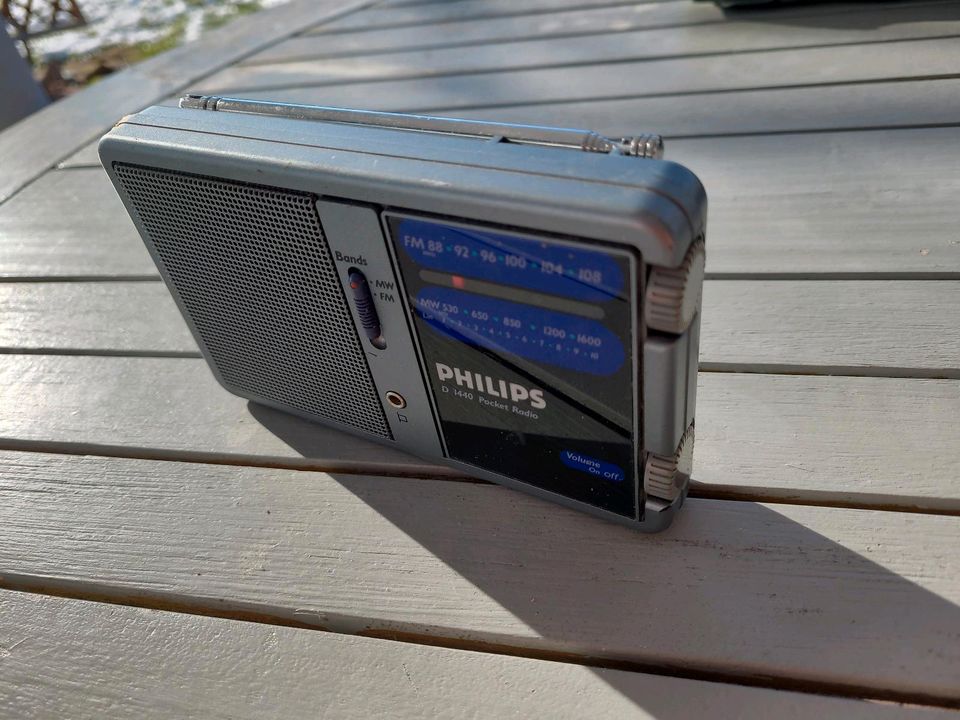 Taschenradio Philips D1440Pocket Radio in Schönau