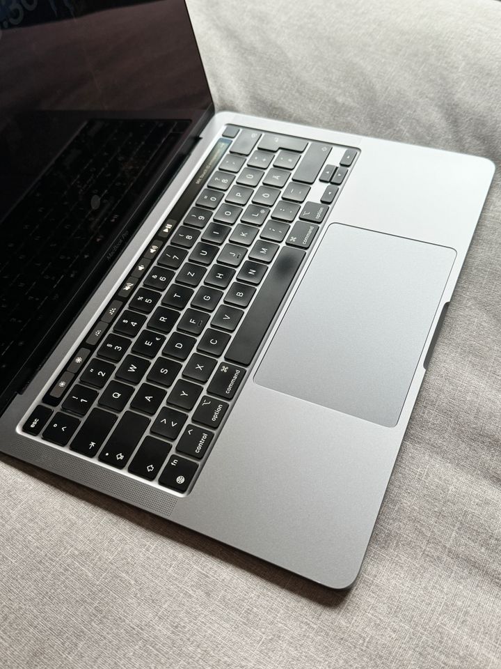 Apple MacBook Pro M1 | 13" | 1TB SSD | Touchbar | SpaceGrey in Adenau