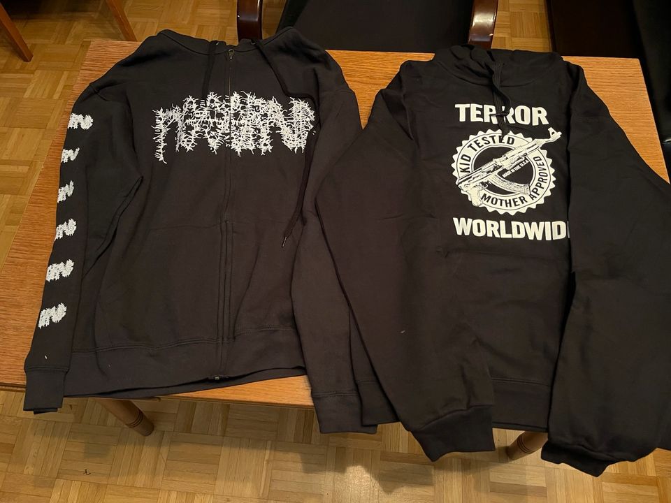 Metal T-Shirts Kapus Zipper verschiedene Größen in Walkenried