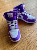 Nike Jordan 1 Mid, Purple Venom-White Niedersachsen - Celle Vorschau