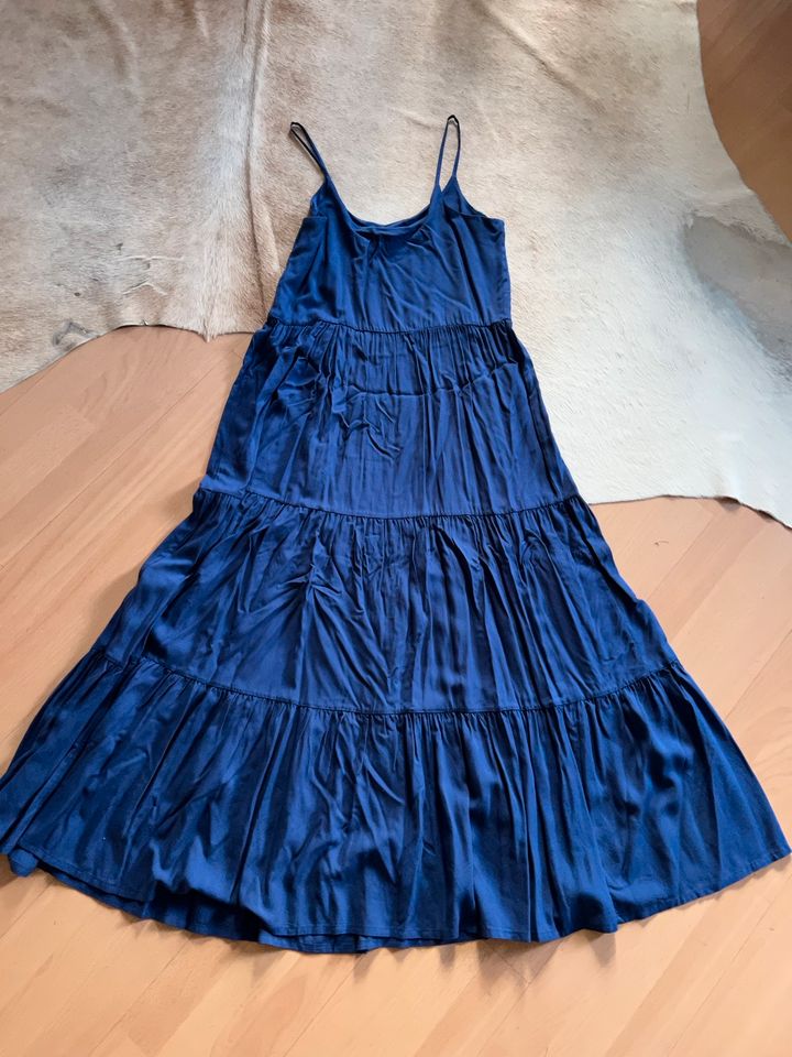 NEU Sommerkleid lang blau knallblau 40 L in Düsseldorf