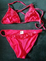 Bikini, Gr. 40, leuchtendes rot, neuwertig Wandsbek - Hamburg Sasel Vorschau