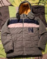 1 Winterjacke mit Kapuze in Größe 146/152 Baden-Württemberg - Sindelfingen Vorschau