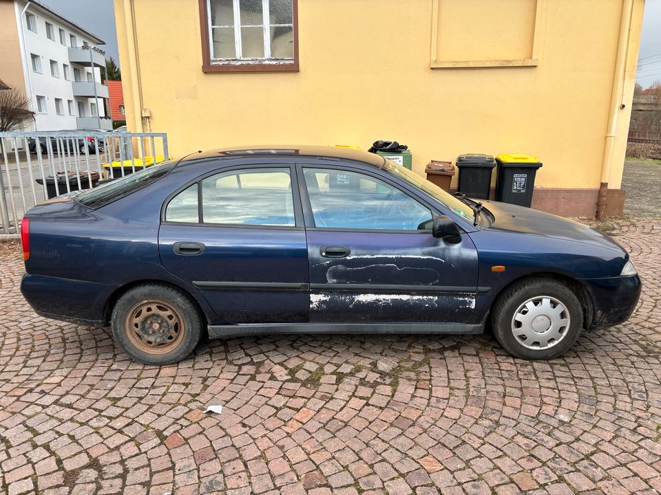 Mitsubishi Carisma 1600 GLX Limo Klima Euro2 Benzin Ez1997 Tüv in Donaueschingen