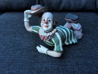 Gilde Clown (liegend, freundlich grüßend) Nordrhein-Westfalen - Krefeld Vorschau