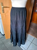Rock lang schwarz Benetton  Gr.44 Nordrhein-Westfalen - Hamm Vorschau