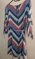 Kleid Gr. 40 Yessica rosa blau gemustert Baden-Württemberg - Wyhl Vorschau
