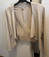 Jäckchen / Blazer Größe 34 AMISU Hessen - Rodgau Vorschau