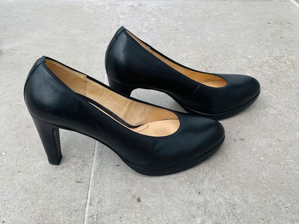 Gabor Pumps | Gr. 6 / 39 | schwarz | Leder | TOP Zustand in Stuttgart