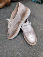Schnürschuhe Sneakers Gr. 39 rosa Rosé metall Deichmann Niedersachsen - Elze Vorschau