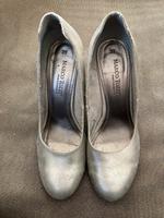 Pumps von Marco Tozzi in Silber Hessen - Fronhausen Vorschau