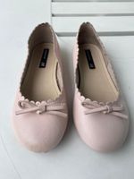 schicke H&M Ballerina Schuhe rosa Gr 30 Mädchen Nordrhein-Westfalen - Monheim am Rhein Vorschau