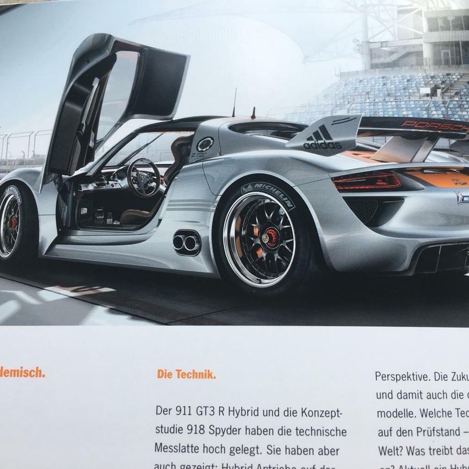 ### Prospekt Porsche 918 ### in Bayreuth