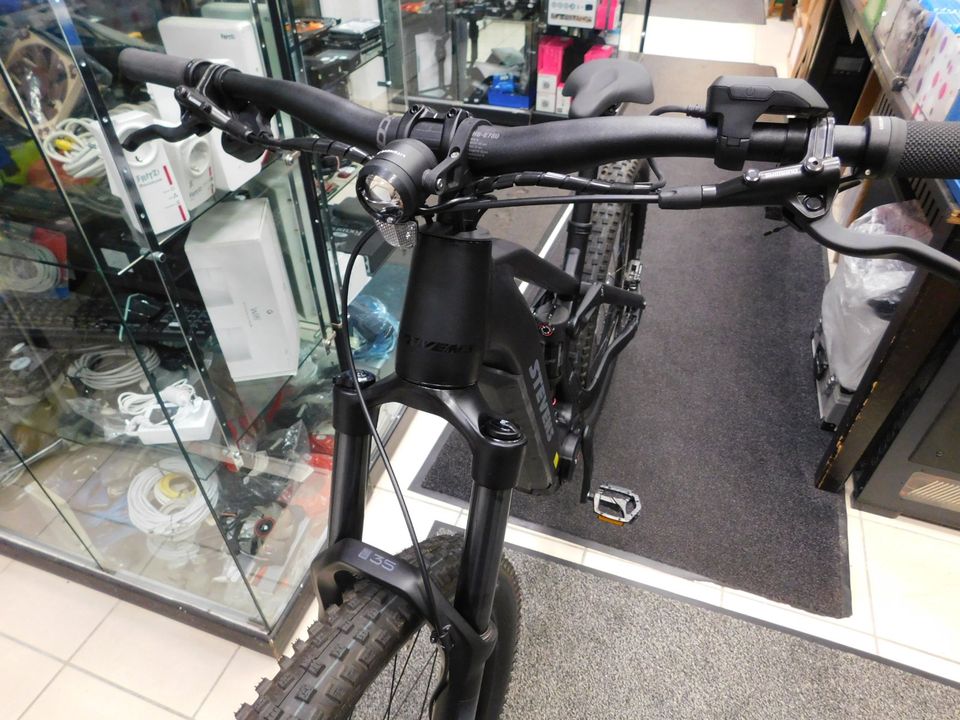 E-MTB Fully STEVENS E-Inception AM 6.6.1 41cm 16" mit Beleg in Schwerin