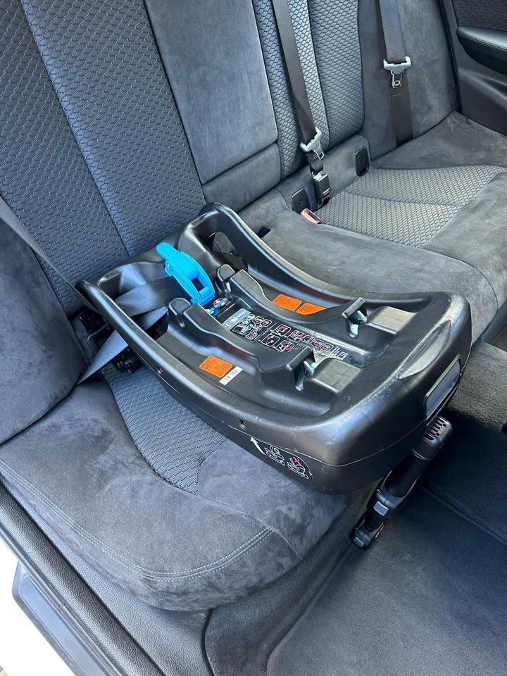 Kindersitz inkl isofix Babyschale Autoschale Autositz in Berlin