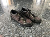 Guess Schuhe Größe 36 Nordrhein-Westfalen - Waldbröl Vorschau