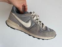 Nike grau weiß Wildleder Woman 41 Vintage Internationalist Bayern - Höchberg Vorschau