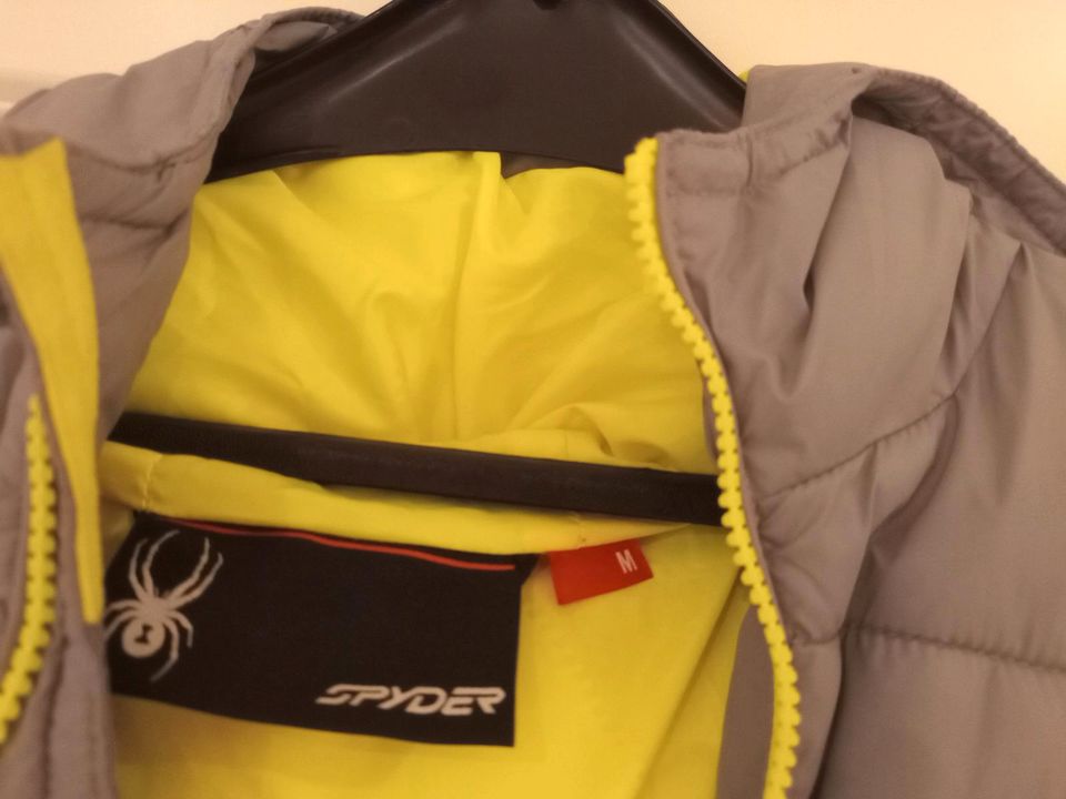 Spyder Winterjacke in Horneburg