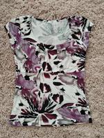 Damen Shirt T-Shirt Gr. XS Blumenmuster Lila Top Zustand Niedersachsen - Osterode am Harz Vorschau