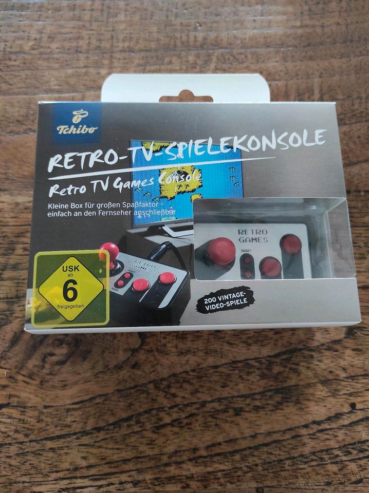 Mini-Retro-Spielekonsole in Kerpen