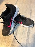 Nike Turnschuhe Bayern - Baiersdorf Vorschau