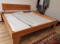 Bett 2x2m masiv mit Lattenroste Nordrhein-Westfalen - Hagen Vorschau