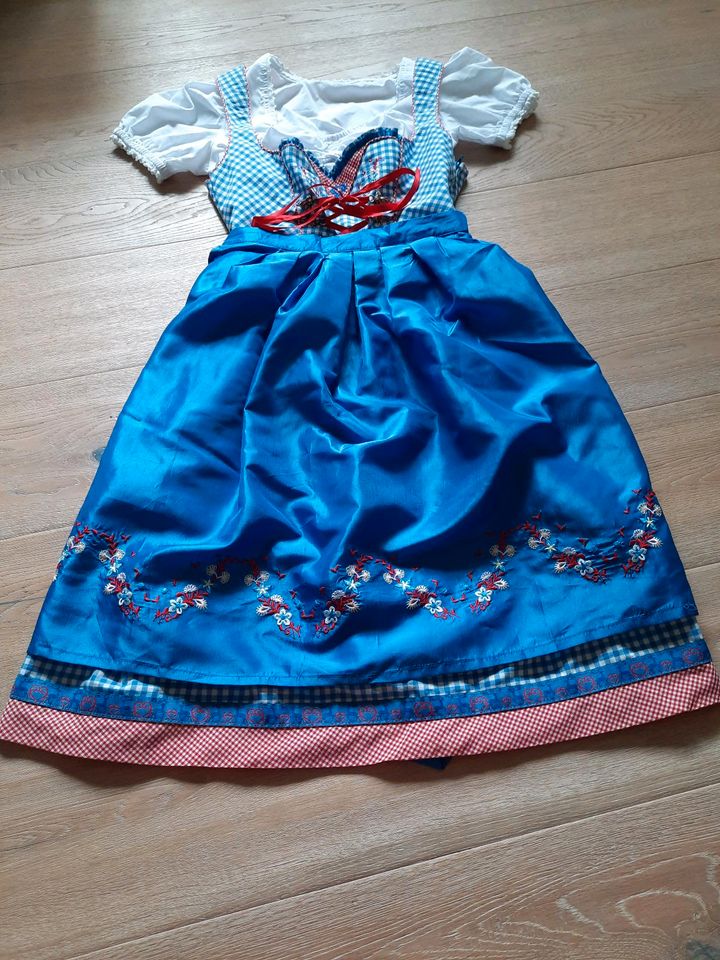 Stockerpoint Dirndl Tracht S 36 mit Bluse in Heidenheim an der Brenz