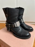 MIU MIU Stiefel Stiefeletten Bikerlook Gr 36 schwarz Berlin - Charlottenburg Vorschau