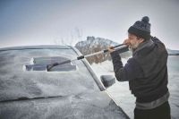 BMW Eiskratzer Teleskop mit Schneebesen groß bis 100cm - 83125A71808 Hessen - Fulda Vorschau