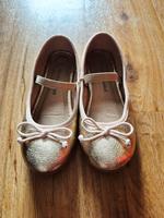vertbaudet festlich Ballerina Schuhe Einschulung Gold glänzend Hannover - Ricklingen Vorschau