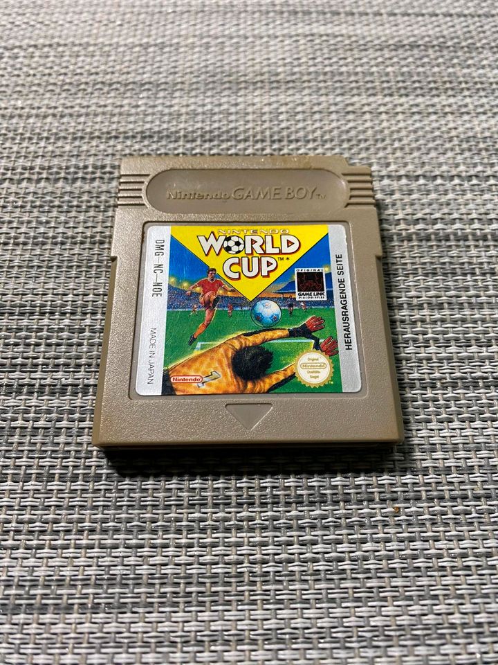 World Cup Gameboy Color in Essen