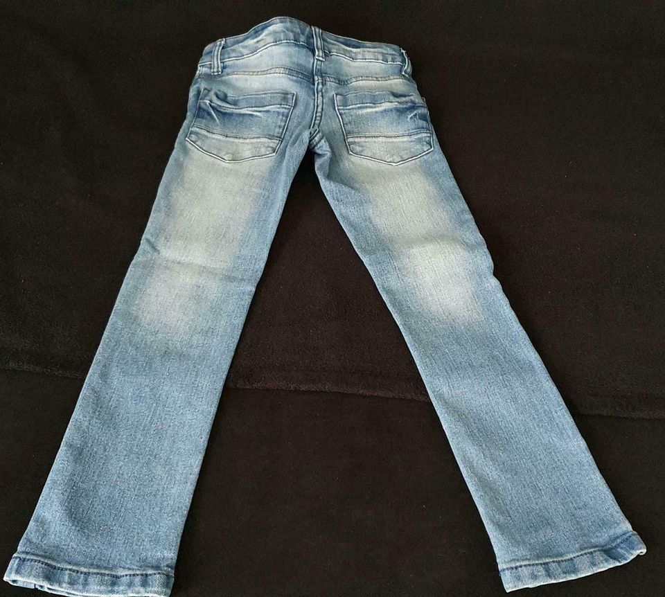 Jeans, Jeanshose von Pocopiano für Mädchen, Gr. 122 in Hamburg
