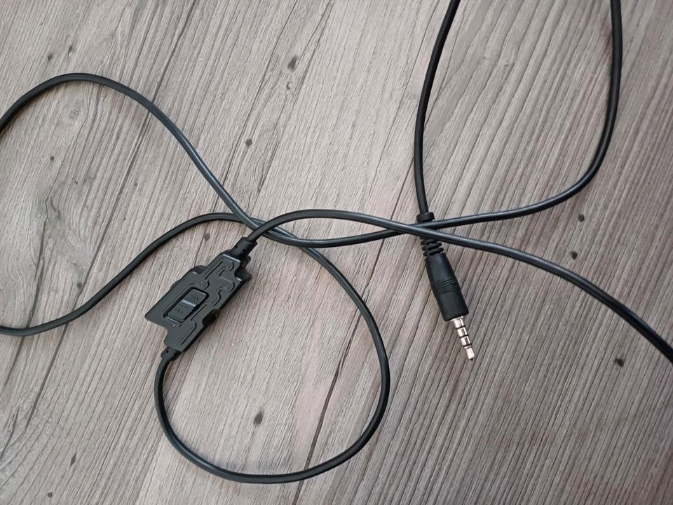 Headset für Konsolen oder PC in Kirchen (Sieg)